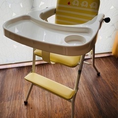 乳幼児用ハイチェア（ぞうさん）