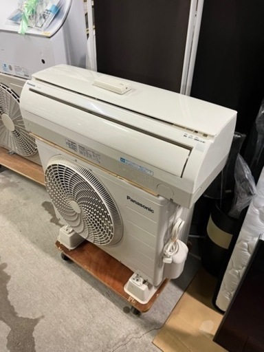衝撃価格!! ご来店優先!! クリーニング済み!! Panasonic ルームエアコン 6畳〜 CS-222CF/CU-222CF 2012年