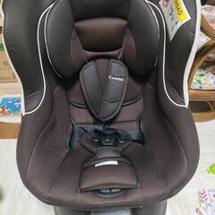 【美品】Combi　チャイルドシート　リクライニング可　360°回転式