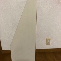 美品 薄型白いスリッパスタンド(6段)の画像