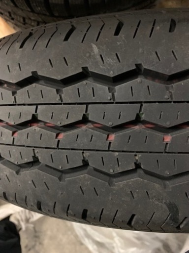ハイエースホイール4本セット現在商談中
