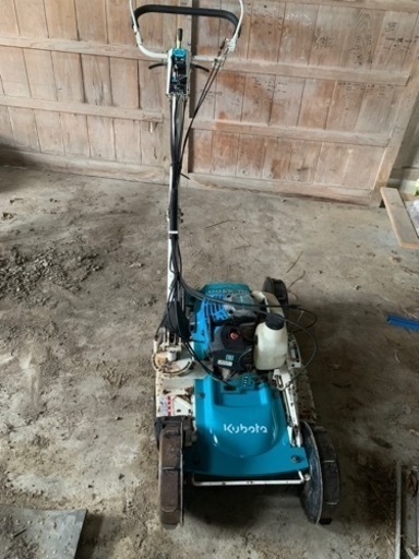 クボタ自走式草刈機　GC-S500