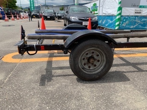 トレーラー