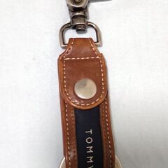 【美品】TOMMY HILFIGER　キーホルダー