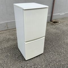 ☆清掃済☆冷蔵庫 シャープ ノンフロン 冷凍冷蔵庫 SJ-D14C -W 137L