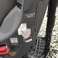 カーメイトの360度回転チャイルドシートの画像