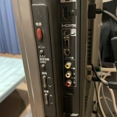 SHARP 42型テレビ　リモコン付の画像