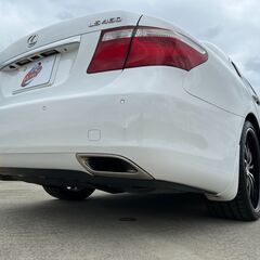 神奈川【自社ローン】保証人無し★全国対応★レクサス★LS460★6万キロ★社外20AW★ETC★キーレス★の画像