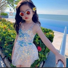 水着　ベビー　女の子　70-80 キラキラ水着　キャップ付き　 ...