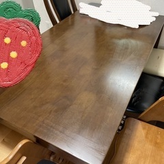 取引中○ダイニングテーブルの画像