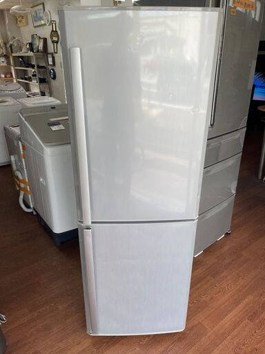 リサイクルショップどりーむ天保山店　No３４７１　冷蔵庫　２５６L　三菱　２０１１年製　動作確認OK