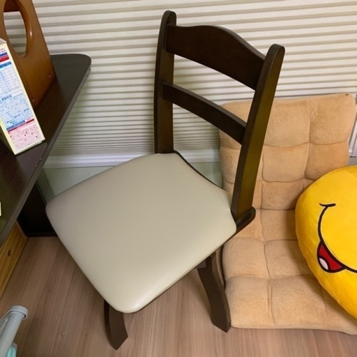 食卓テーブルセットです