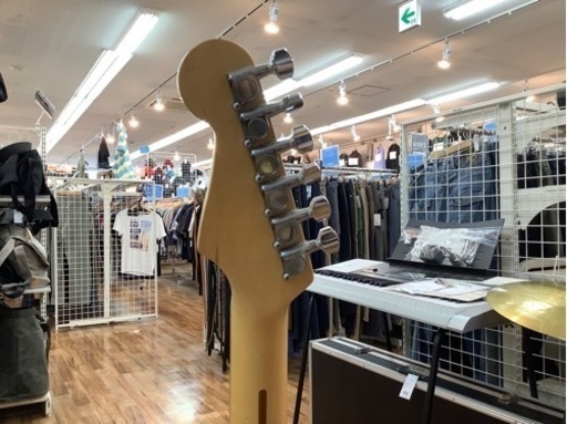 エレキギター　FENDER JAPAN    ST-50