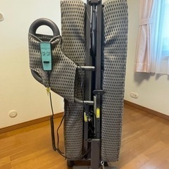 (販売済み)電動リクライニングベッド(シミ有り)の画像