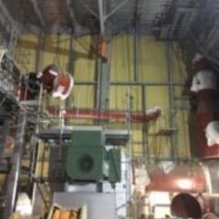 プラント内における解体作業及び作業補助の画像