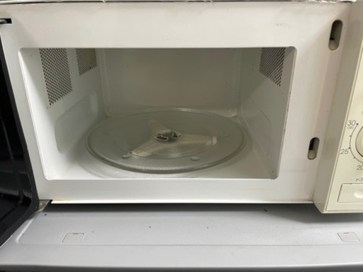 一人暮らし用冷蔵庫　2017年製　ジャープ 電子レンジとセットで11000円