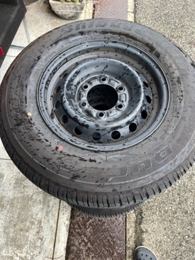 ブリヂストン　195/80/R15  HTタイヤ　ホイール付き　4本