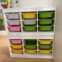 【売ります】★残り1★IKEA おもちゃ収納&プレイテーブル