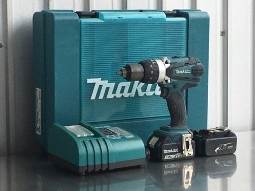 マキタ◇充電式◇震動◇ドライバドリル◇バッテリー２個付き◇充電器付き◇HP458DRMX◇K35