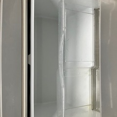 サンヨー6ドア冷蔵庫401Lの画像