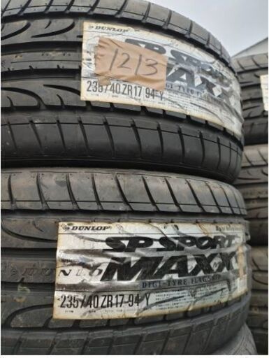 No.1213  235/40/17 2本セット!!チェック済み未使用年式落ち　激安タイヤ売り切り！