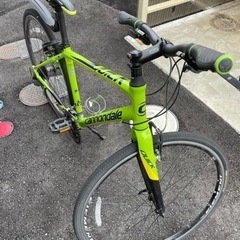 cannondale クロスバイクの画像