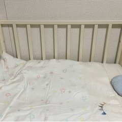 ベビーベッド　の画像