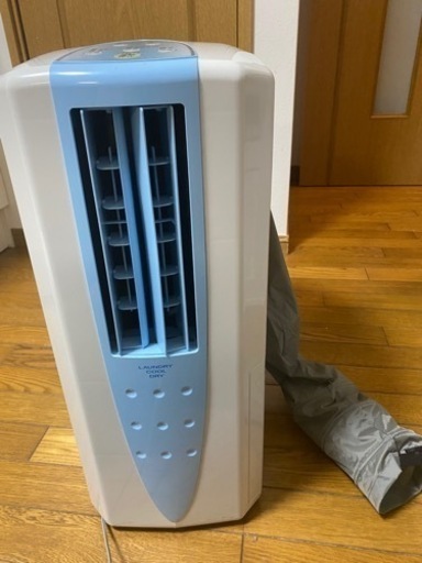 最終値下げ！コロナ　冷風・衣類乾燥除湿器