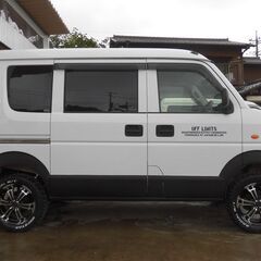 ★H25・エブリィPC・2インチリフトアップ・15インチブロックタイヤ・97000km・2WD・AT・ナビTV・Bカメラ・キーレス★の画像