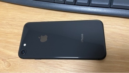 iPhone8 美品　SIMフリー