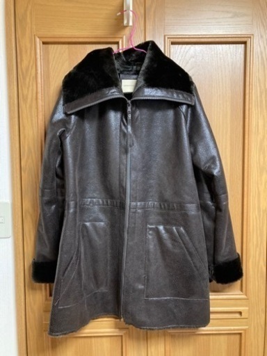 ★新品・未使用★【ADOLFO DOMINGUEZ】フェイク　ムートンコート