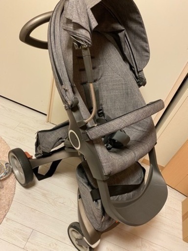 ストッケベビーカー