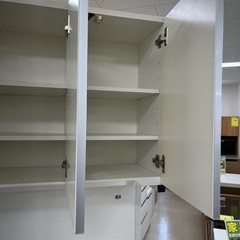 J1371 食器棚 3枚扉食器棚 キッチン収納 レンジボード クリーニング済み