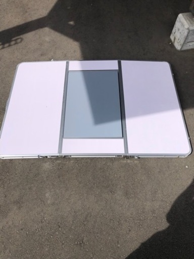 取引中　アウトドアテーブル　ノーブランド　ほぼ未使用