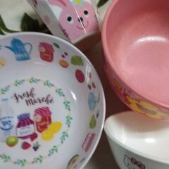 💞☆可愛い食器❤️４個セットの画像