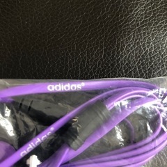 adidasの画像