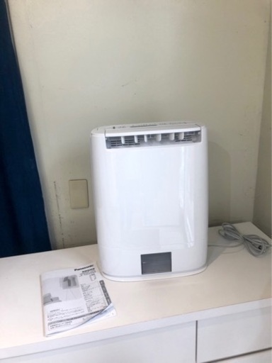 Panasonic 2021年製 美品 除湿機 f-yzux60 