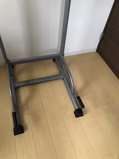 チンニング　懸垂機