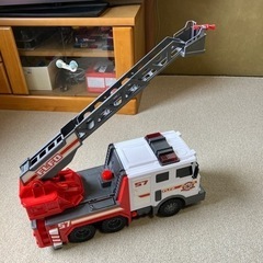 ハシゴ車の画像