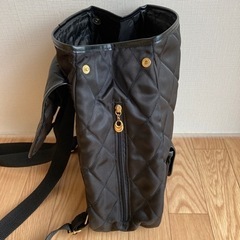 お値引き☆LG.CHARMISS☆黒キルティングリュックサックの画像