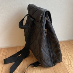 お値引き☆LG.CHARMISS☆黒キルティングリュックサックの画像
