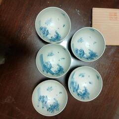 九谷焼　作者睦雄　湯呑み茶碗　お茶碗　工芸品　の画像