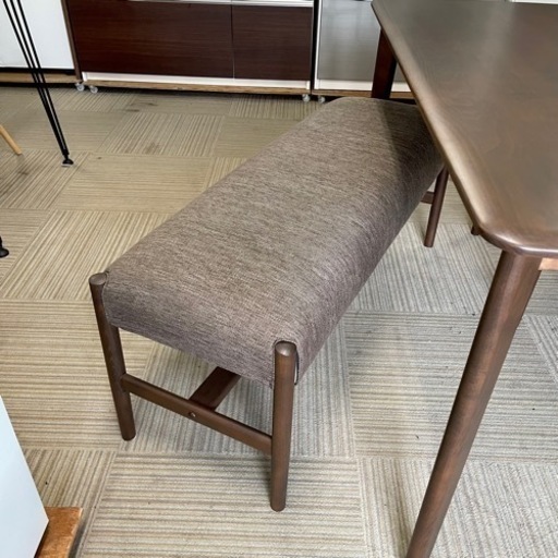 【新品同様‼️】定価84,800円♪ 現行モデル ニトリ 135cm幅4人掛けダイニングテーブルセット《NコレクションT-01》 片側ベンチ