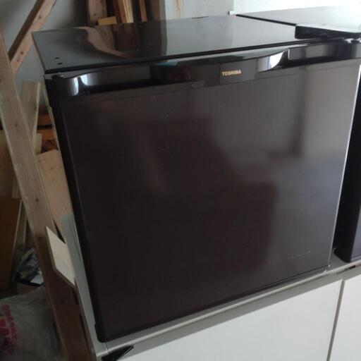 ホテル仕様冷蔵庫 TOSHIBA26L 商品番号10