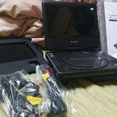 グリーンハウス ７型ワイドポータブルDVDプレイヤー