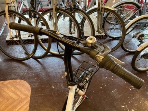 【タイヤ・チューブ新品！】6段変速　サスペンション20インチ折りたたみ自転車　白 Amazon | 折りたたみ自転車 自転車 20インチ シマノ6段変速 カゴ付 