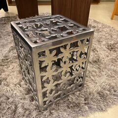 宇都宮でオシャレな家具を探すなら『オトワリバース！』アルミスツー...