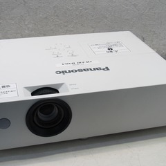 ◆美品【Panasonic】ビジネスプロジェクター　PT-LW3...