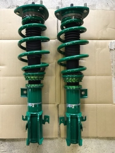 ステップワゴンRK 車高調 新品同様