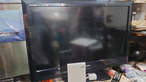 地デジ対応テレビ　東芝　32インチ　地デジアンテナ付